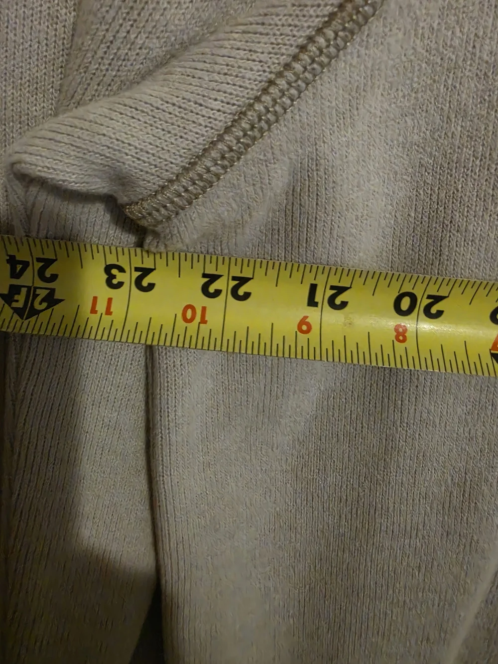 Eddie Bauer light taupe