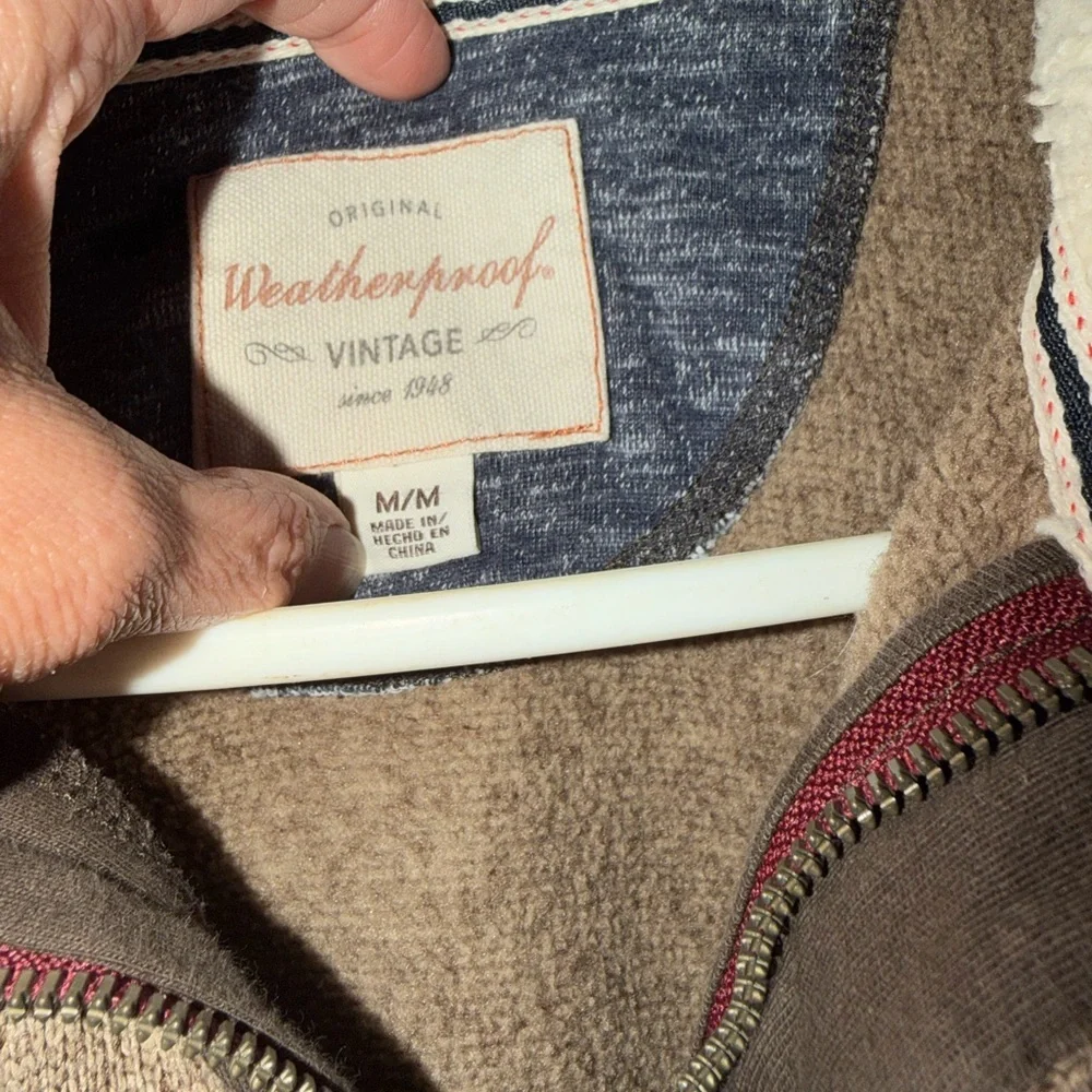 Weatherproof vintage quarter