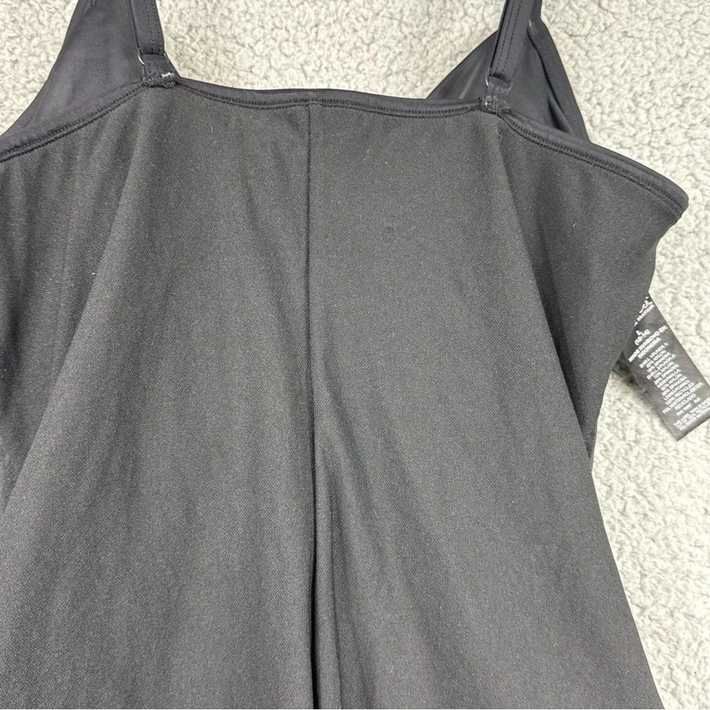 Embrace Your Curves this sleek