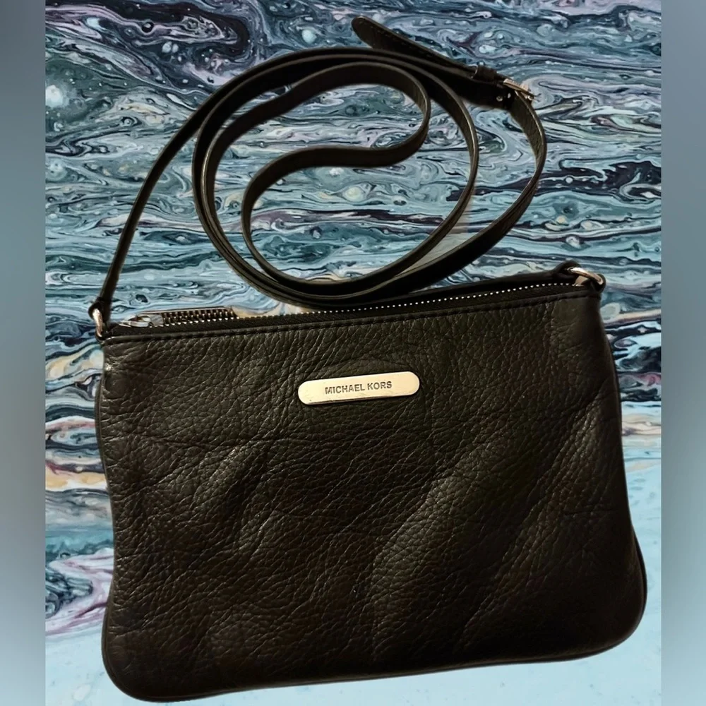 MICHAEL Michael Kors Black Leather Crossbody