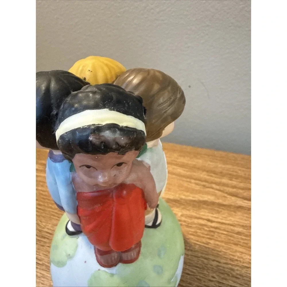 N/A porcelain children
