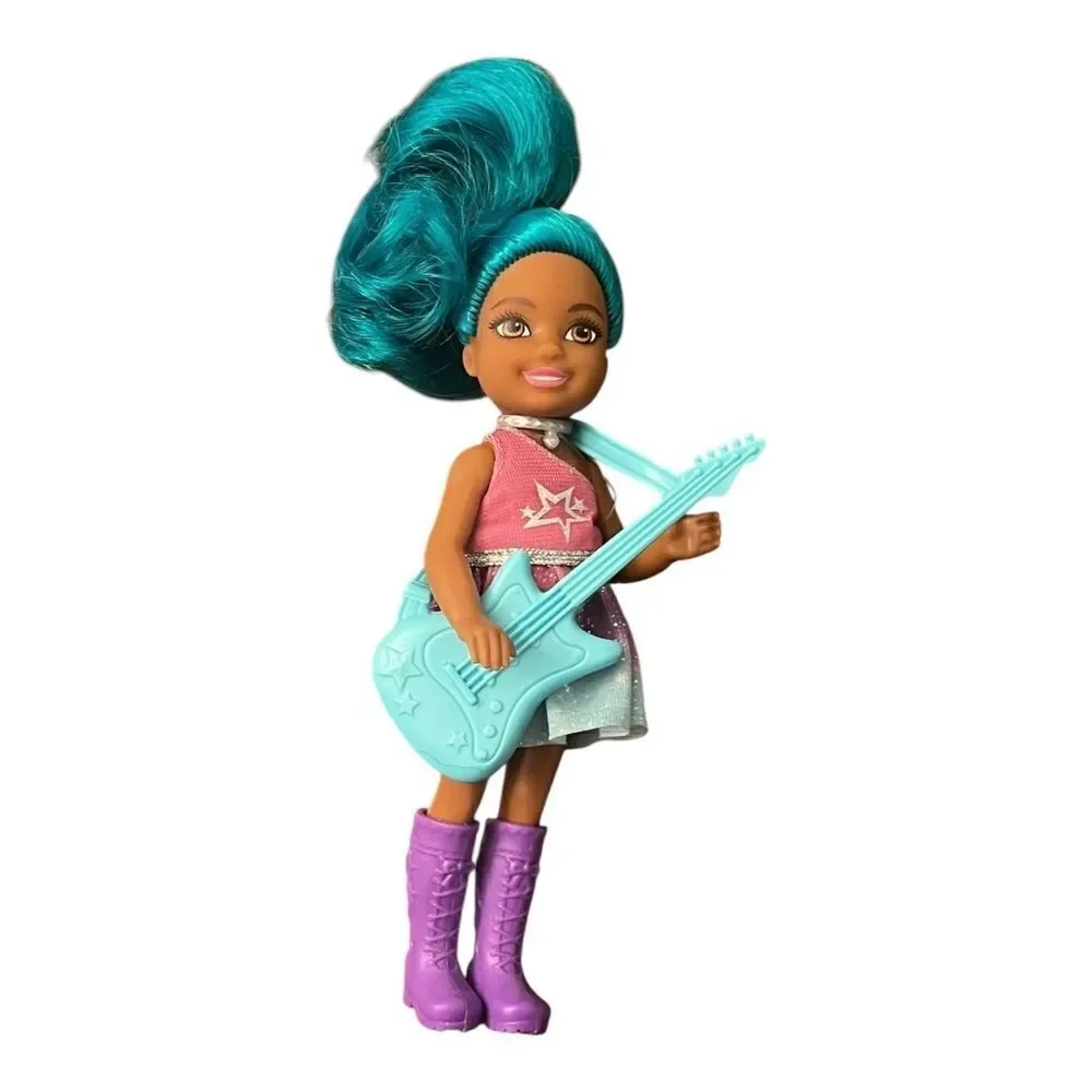 Barbie chelsea can