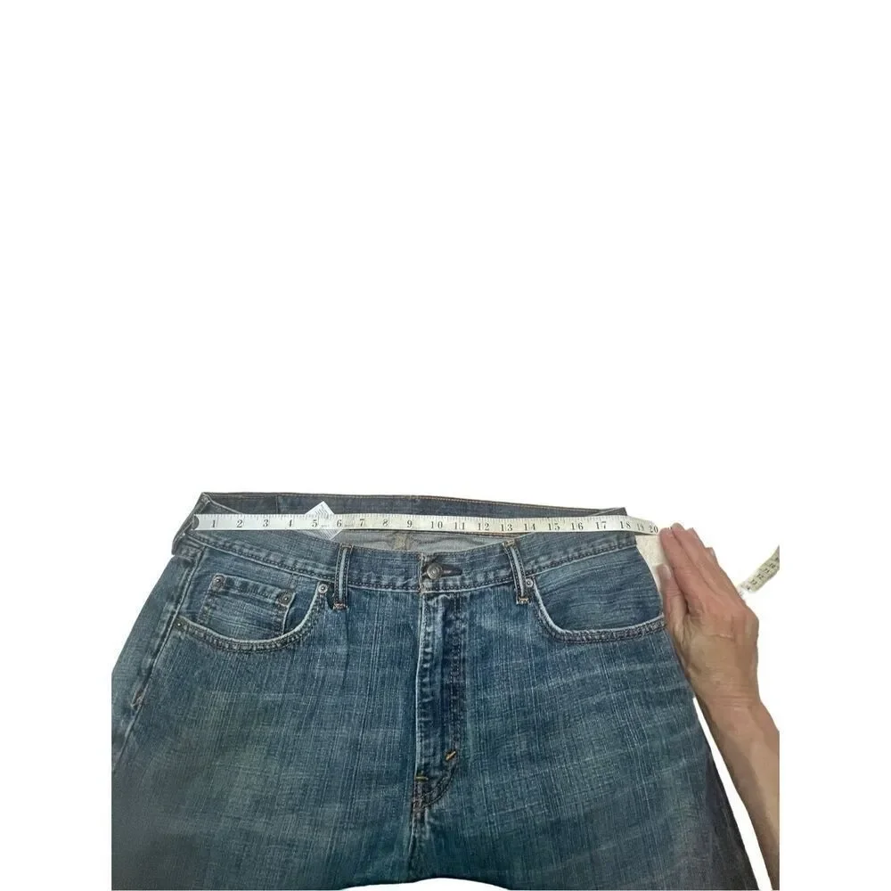 Levis levi 559
