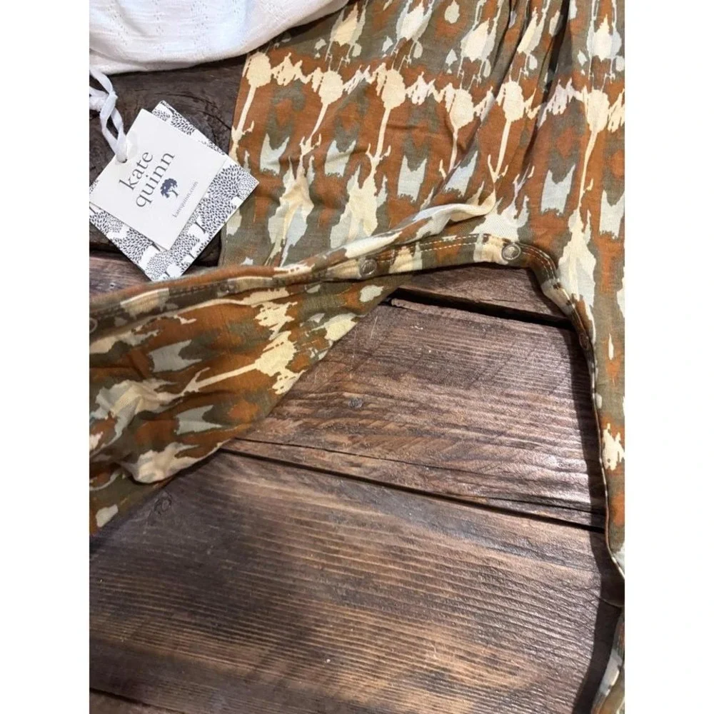 Kate Quinn outfit‎ and hat NWT