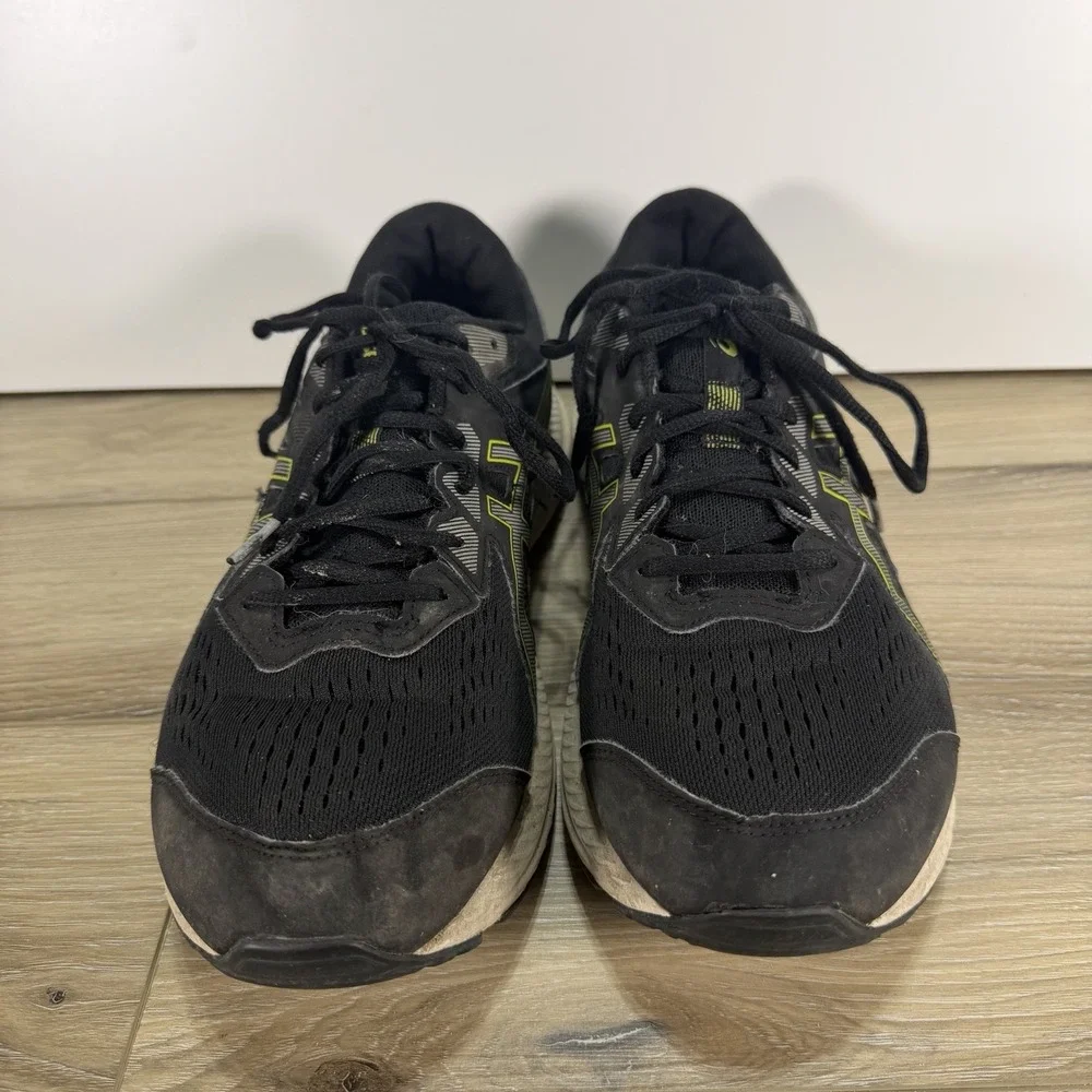 Asics good used