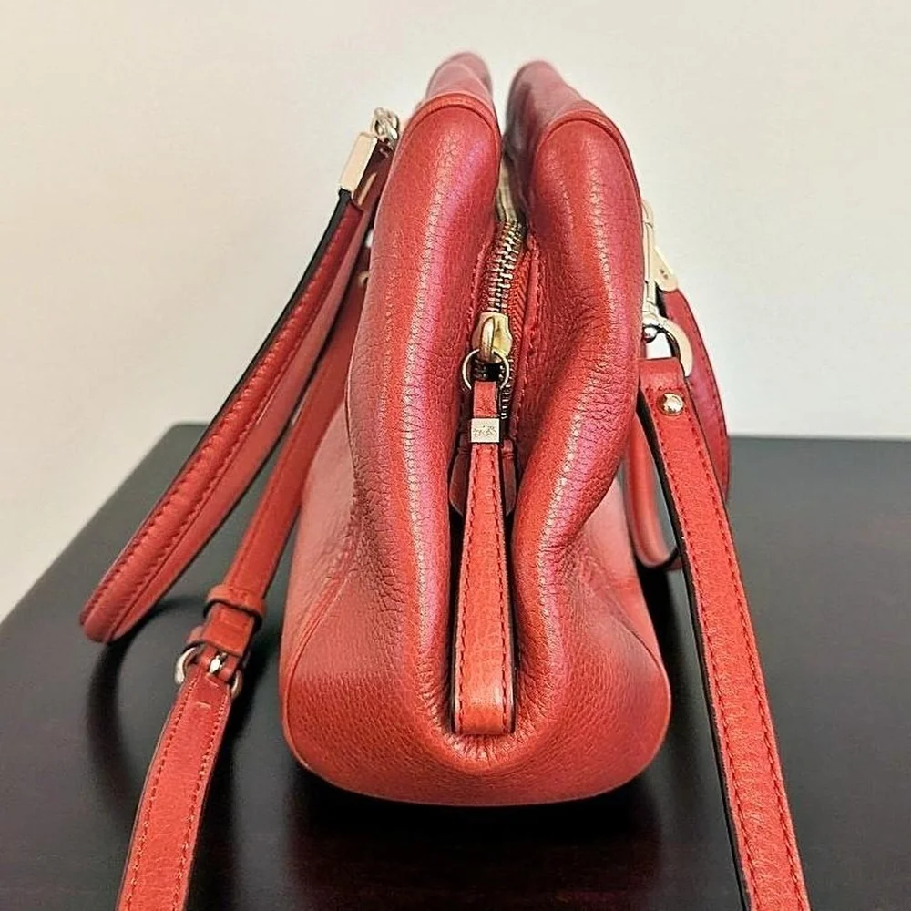 Coach unique orange