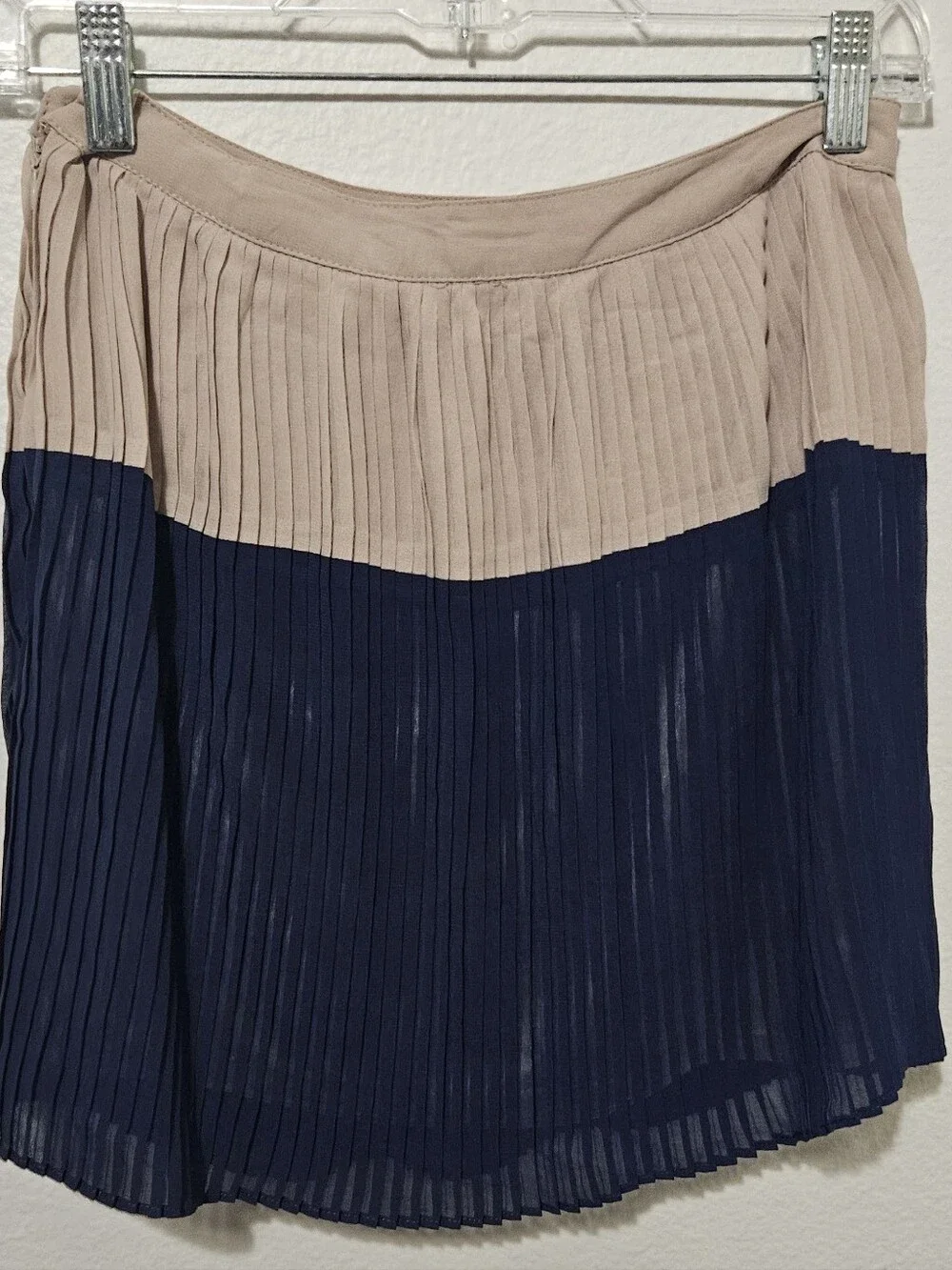 Forever 21 colorblock pleated