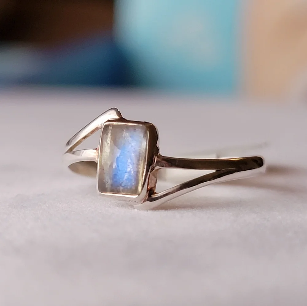 925 Sterling Silver dainty split