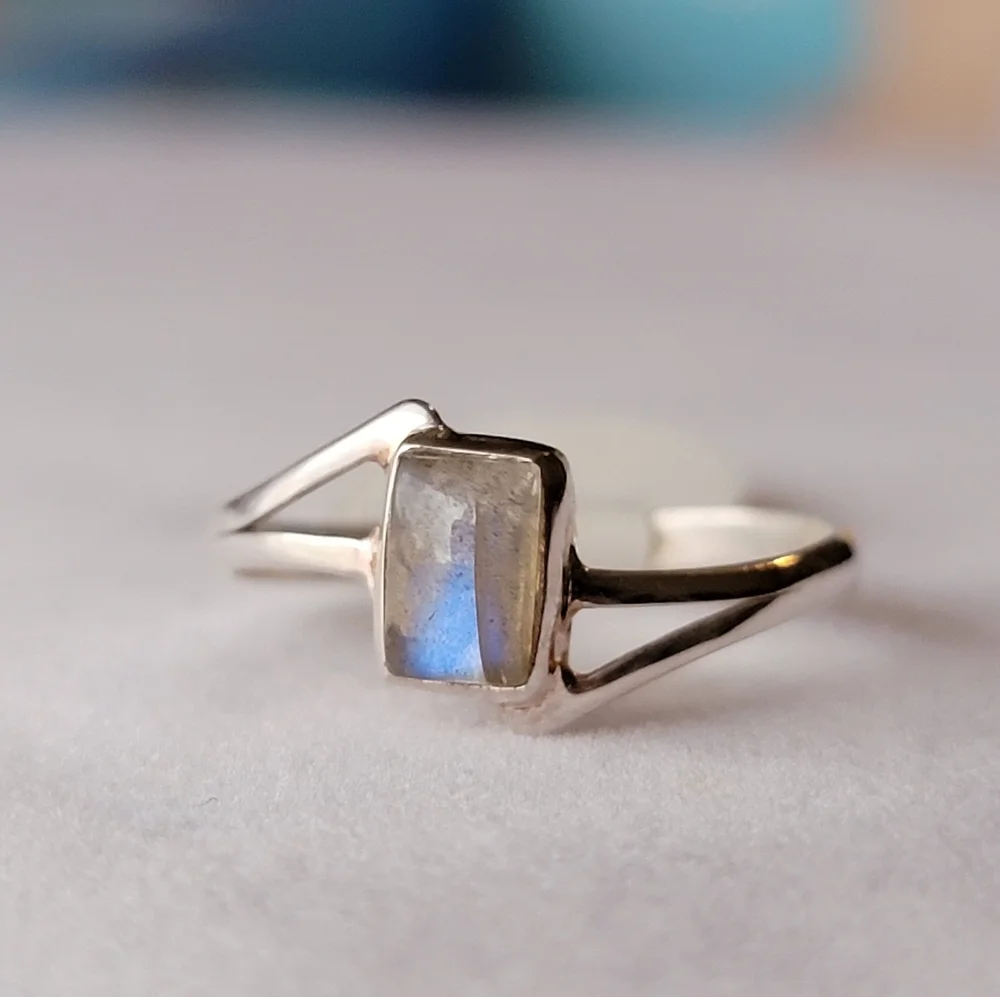 925 Sterling Silver dainty split