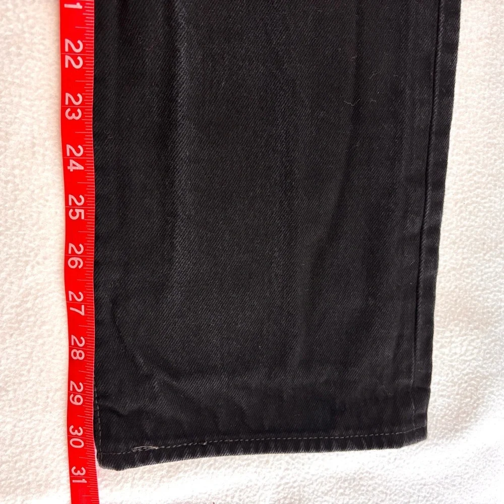 Levis close your