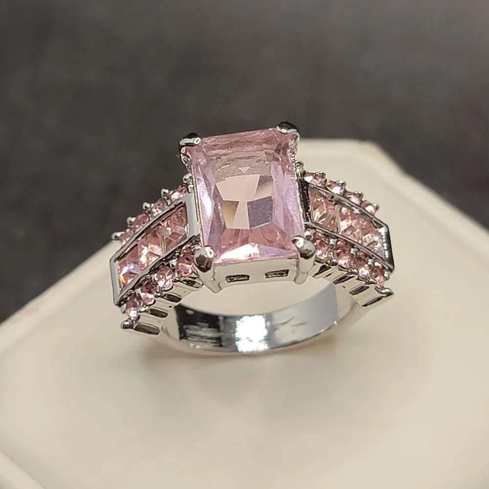 Ring simulated stones
