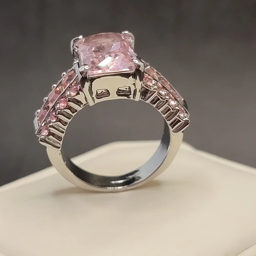 Ring simulated stones