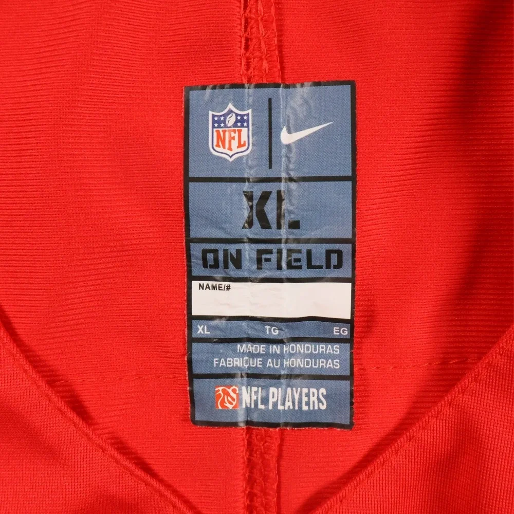 Nike similar apparel