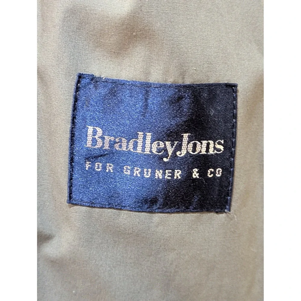 Bradley Jons bradley jons