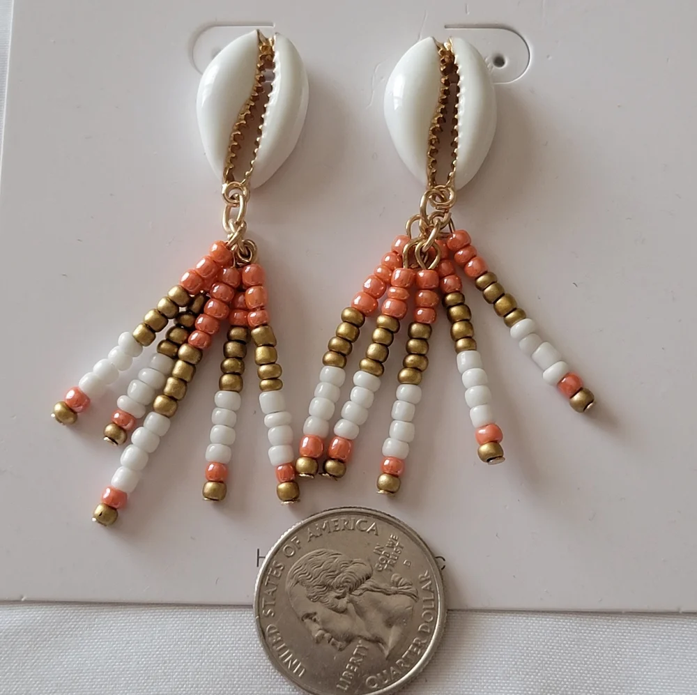 Beachy Seashell Beaded Earrings