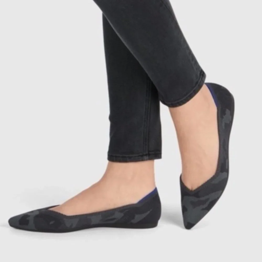 Rothy’s NWOB‎ The Point in Black/Gray Camo Retired Women's SZ 6
