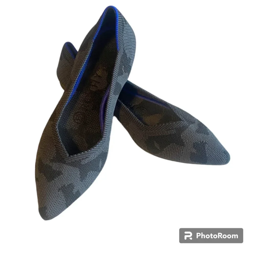 Rothy’s NWOB‎ The Point in Black/Gray Camo Retired Women's SZ 6
