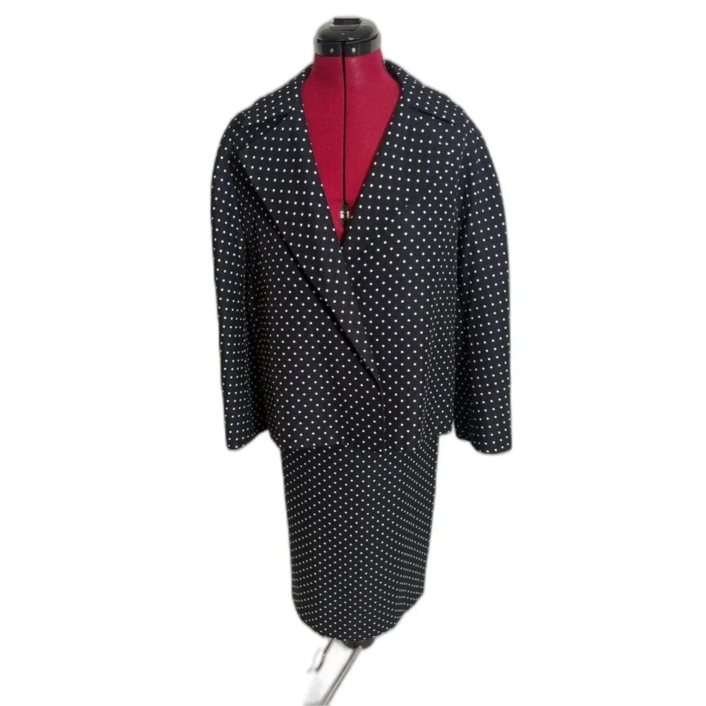 Kasper skirt suit