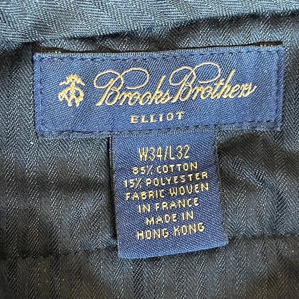 Brooks Brothers placing classic wear