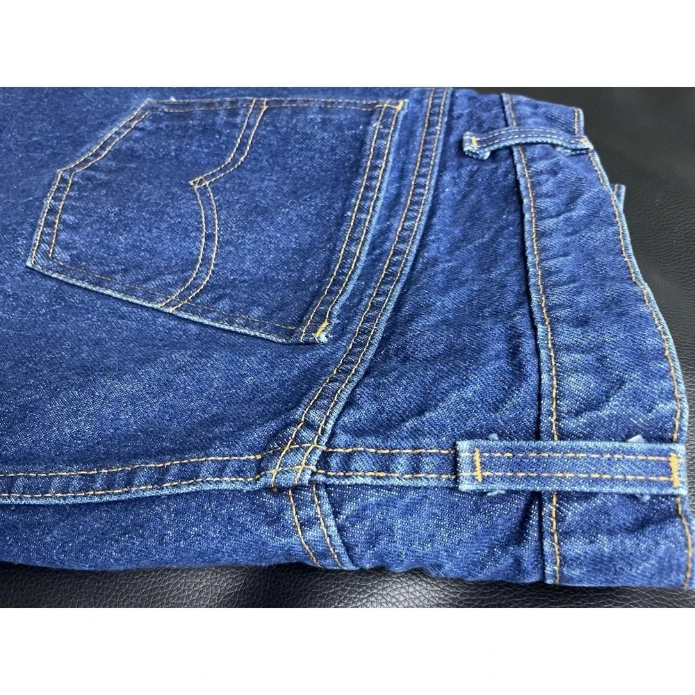 Levis please refer