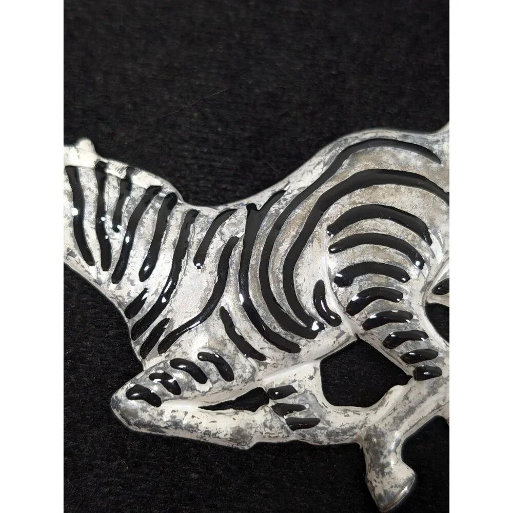 Vintage Zebra Metal Pin Brooch Black Stripe‎ Enamel Tribal