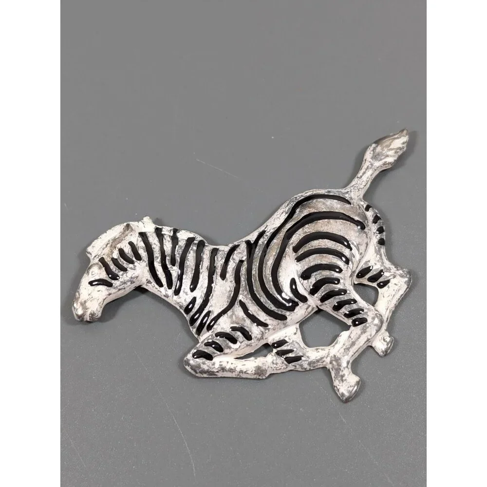 Vintage Zebra Metal Pin Brooch Black Stripe‎ Enamel Tribal