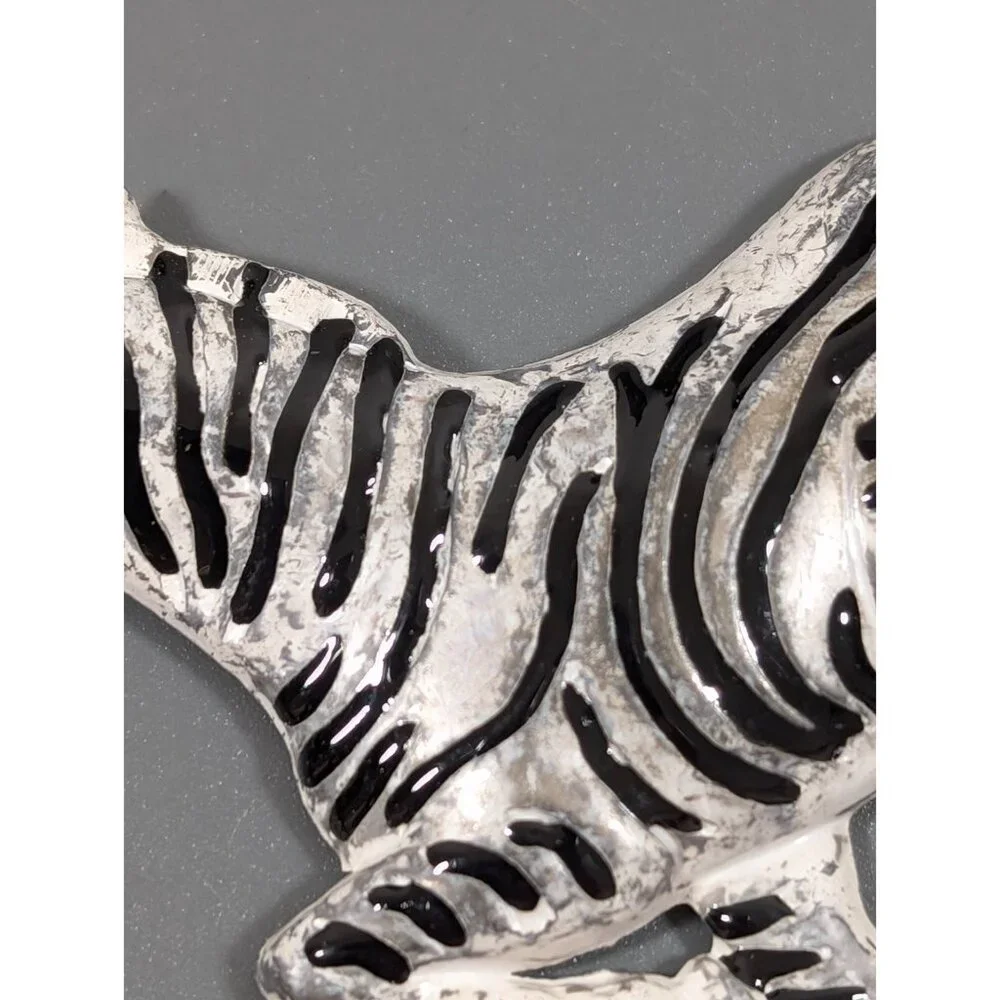 Vintage Zebra Metal Pin Brooch Black Stripe‎ Enamel Tribal