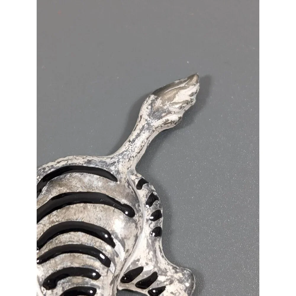 Vintage Zebra Metal Pin Brooch Black Stripe‎ Enamel Tribal