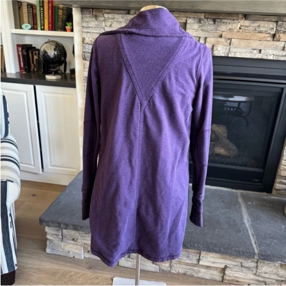 lululemon athletica chic cozy