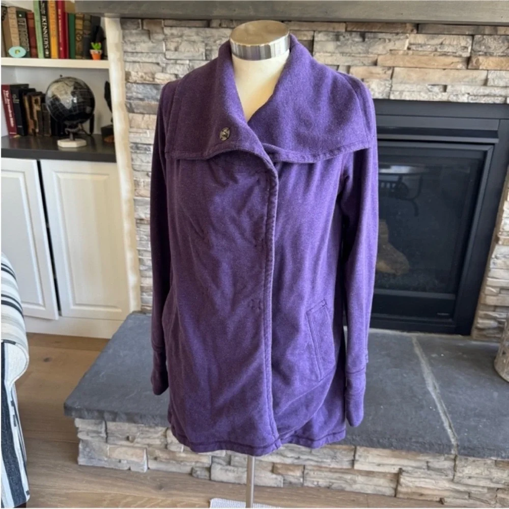 lululemon athletica chic cozy