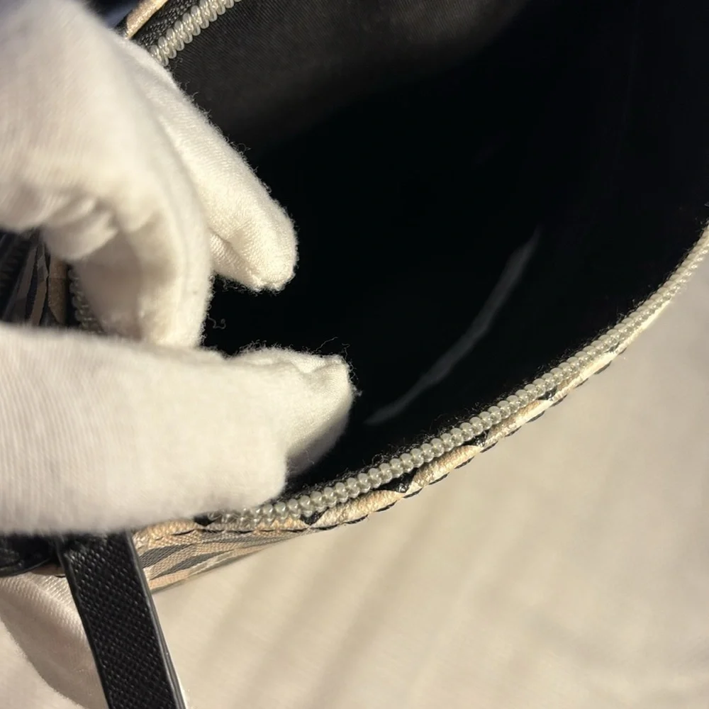 Kenneth Cole Dimensional Blocks Crossbody bag