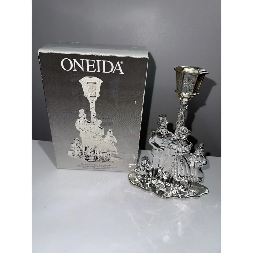 Vtg Christmas Candleholder Carolers‎ Silverplate Mom Dad Kids Dog Oneida Holiday