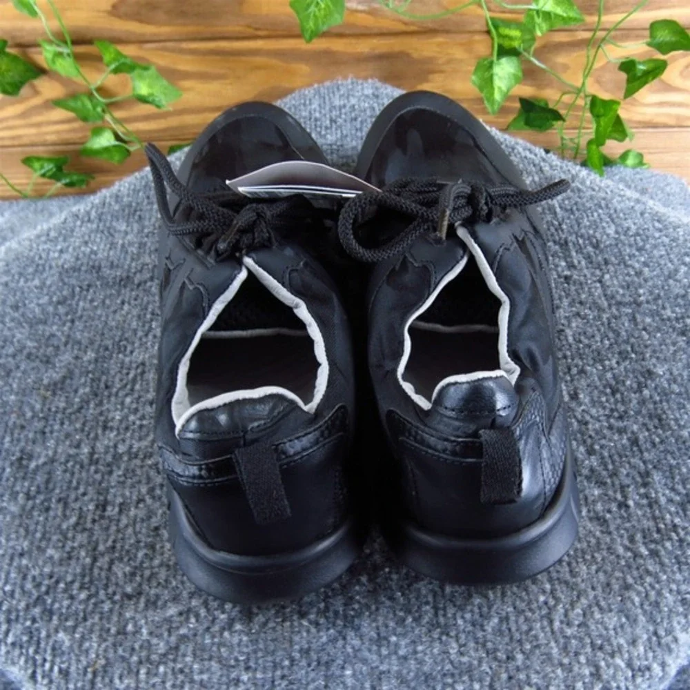 Zara‎ Women's Uniform Sneaker Black Synthetic Sz 8 Medium Gently Used 2025