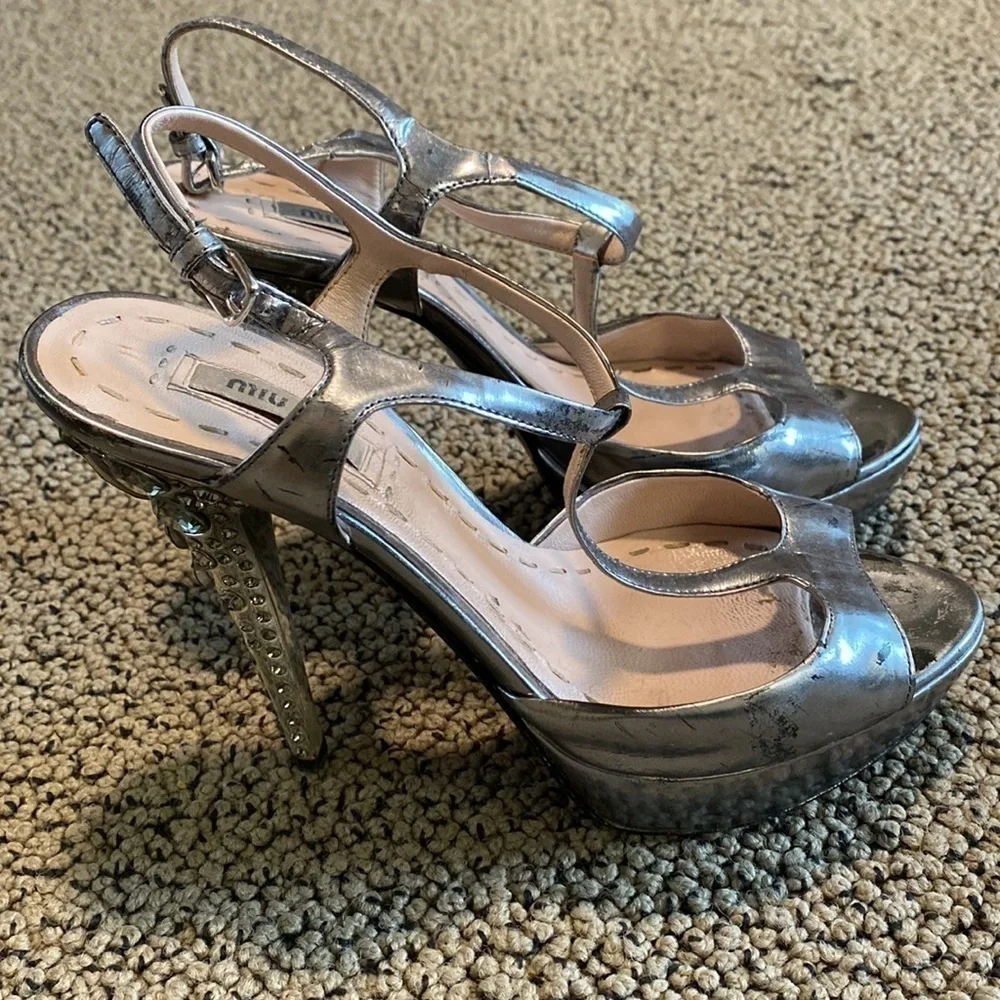 Miu Miu great looking