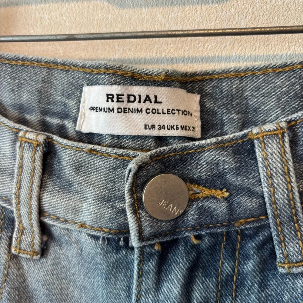 Redial stylish high