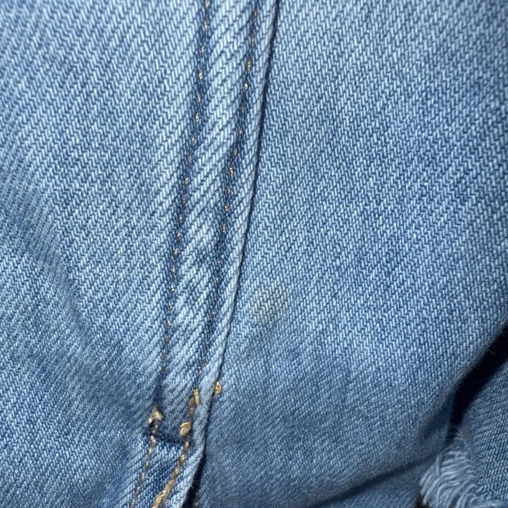Hollister has small