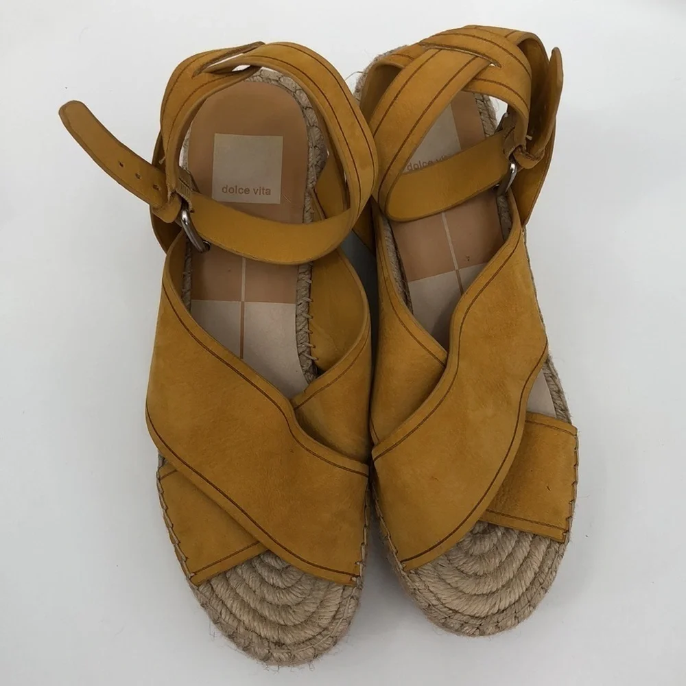 Dolce Vita cute preowned