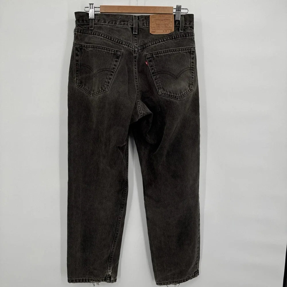 Levis variation lighting