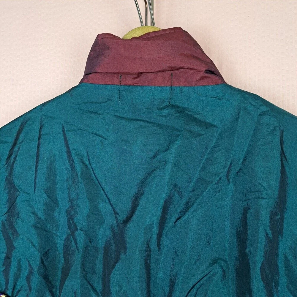 Vintage 90s Casual Isle Multicolor Windbreaker Women Size M Nylon
