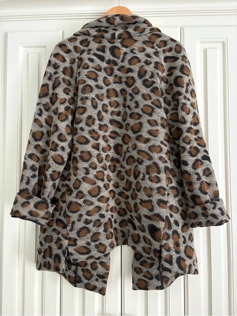 Luii leopard print