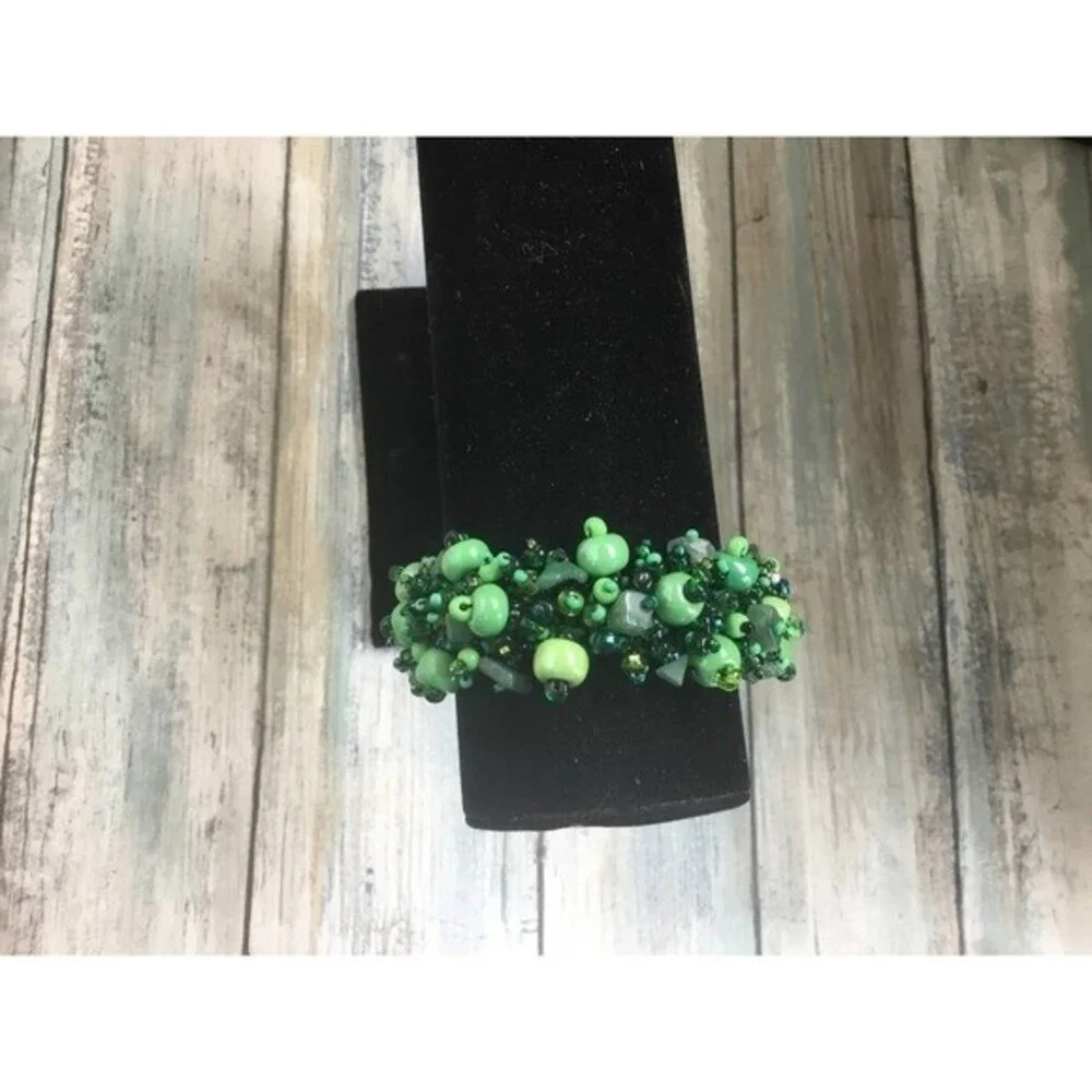 Green Beaded Bracelet