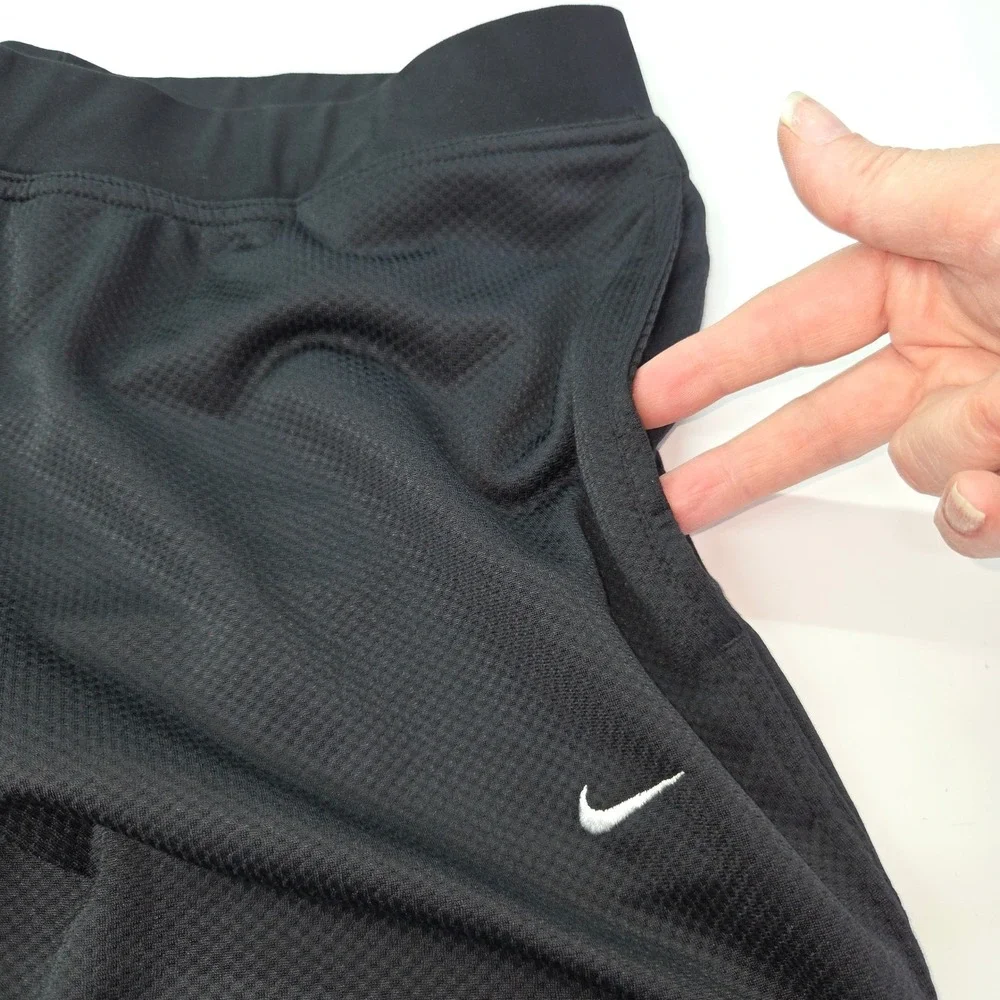 Nike sphere dry
