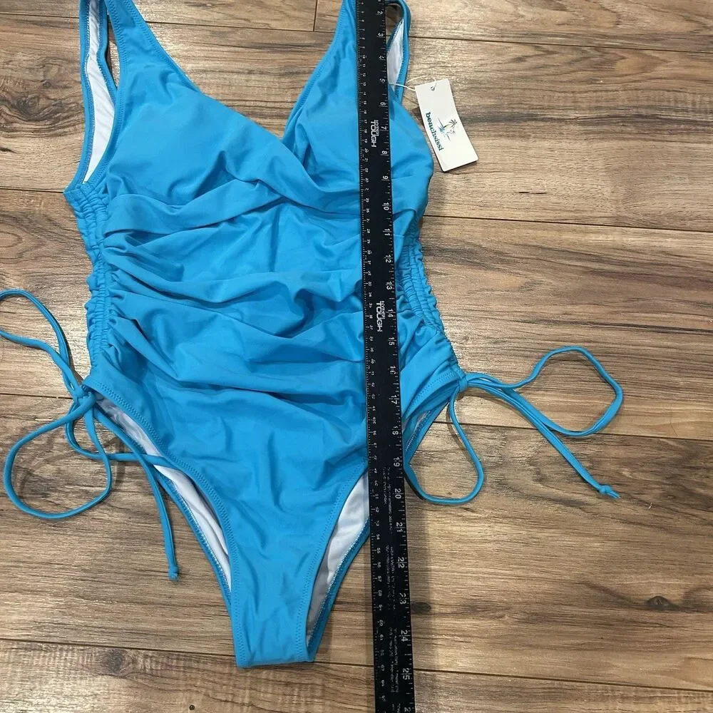 N/A nwt beachsissi