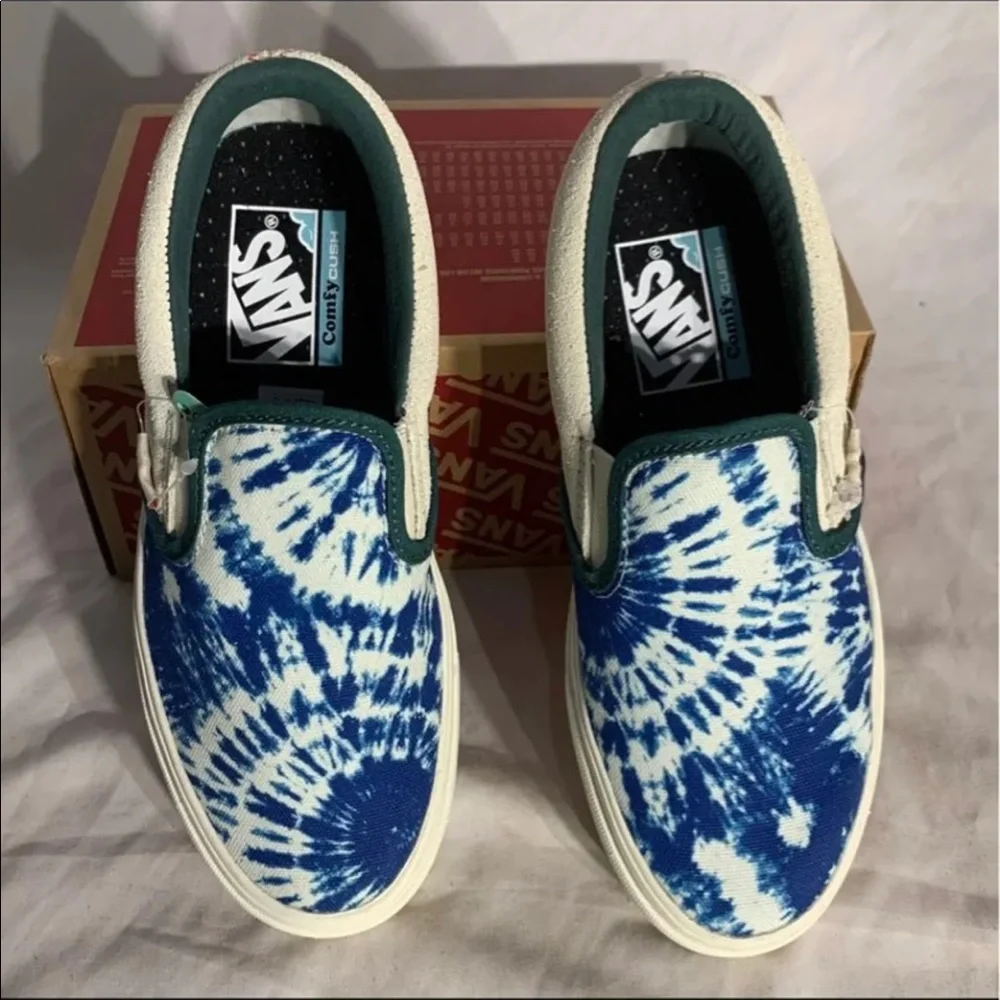 Vans Slip-On Sneakers in Blue Tie-Dye and White with Green Trim