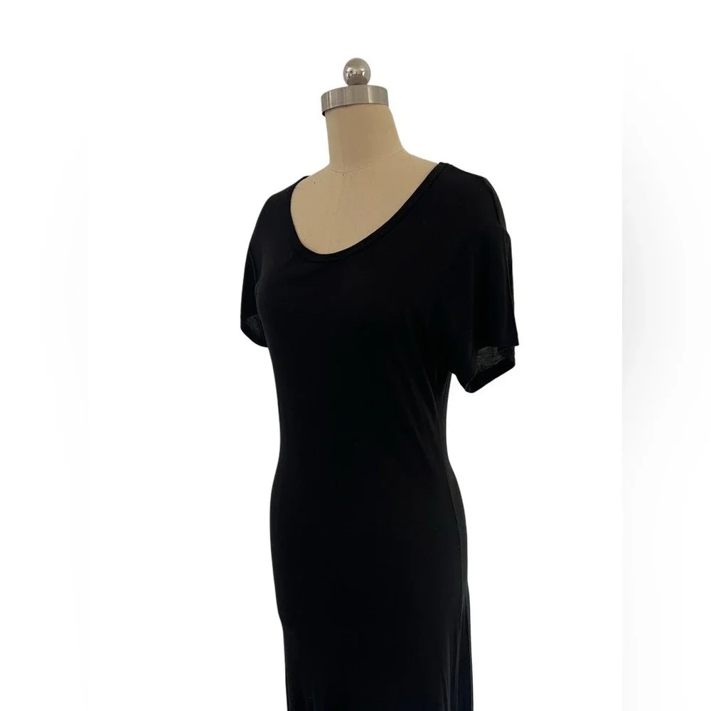 Reformation black shirt