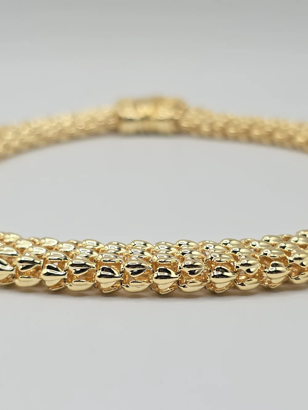 Unsigned vintage gold
