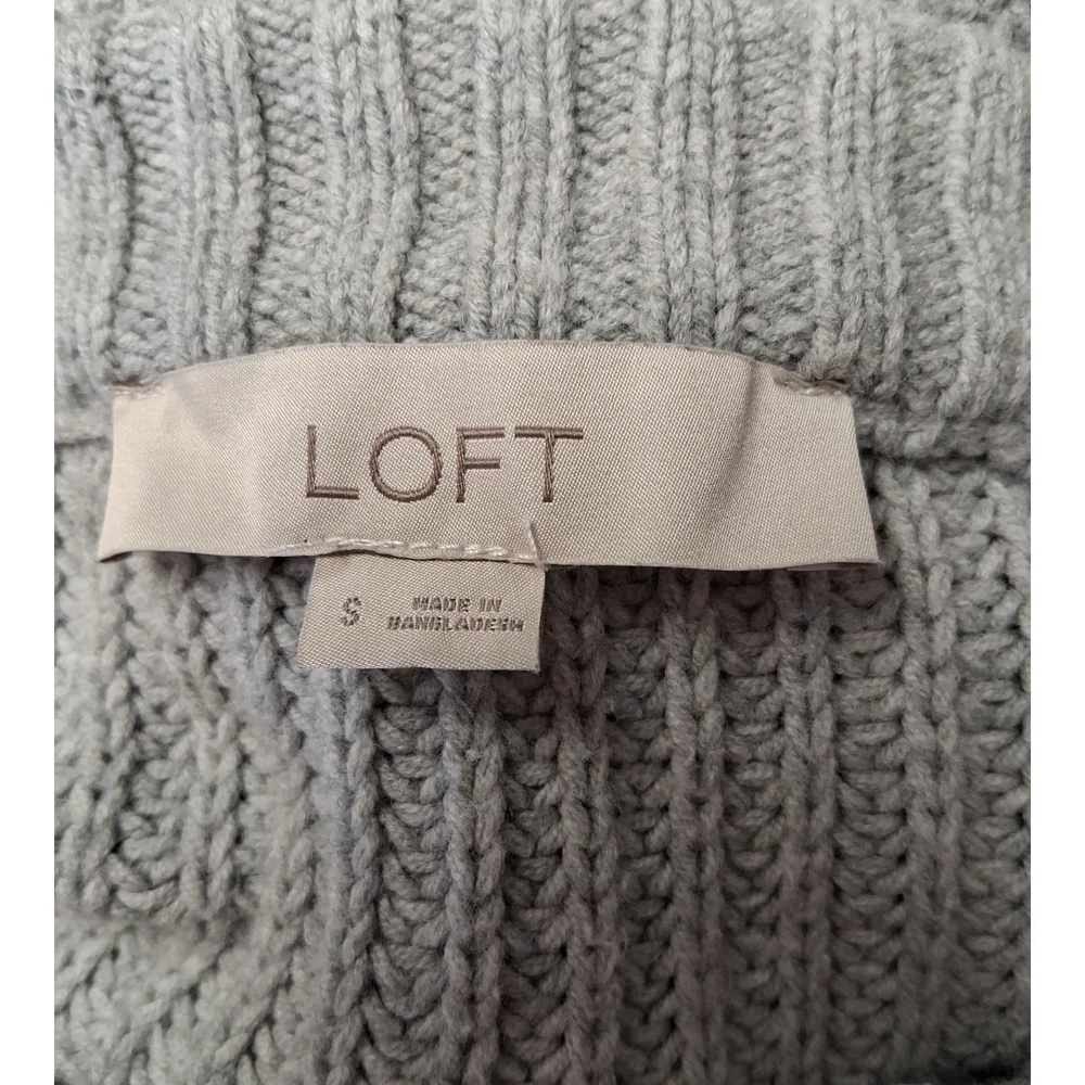 LOFT knit textured