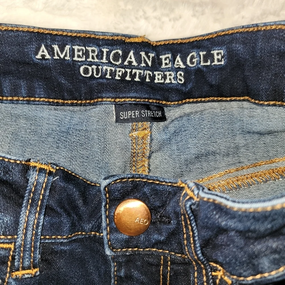 American Eagle Outfitters high rise