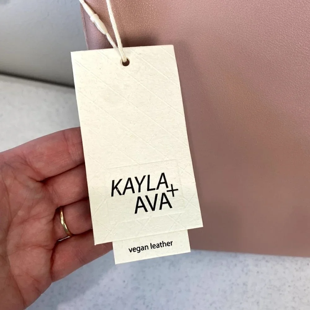 Kayla + Ava kayla ava