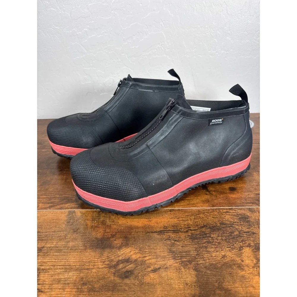 Bogs overshoe zip
